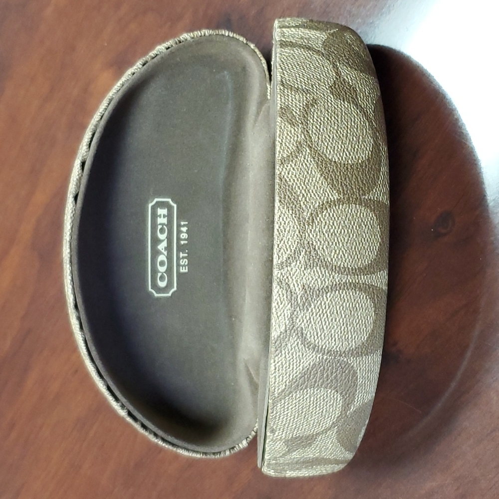 Coach sunglass case - Picture 2 of 6